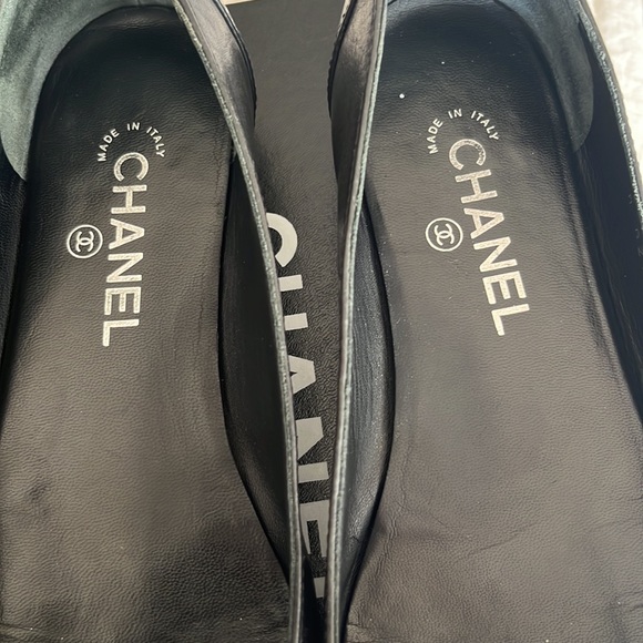 Authentic Chanel big buckle ballerina/loafers great condition worn only once - Picture 3 of 15